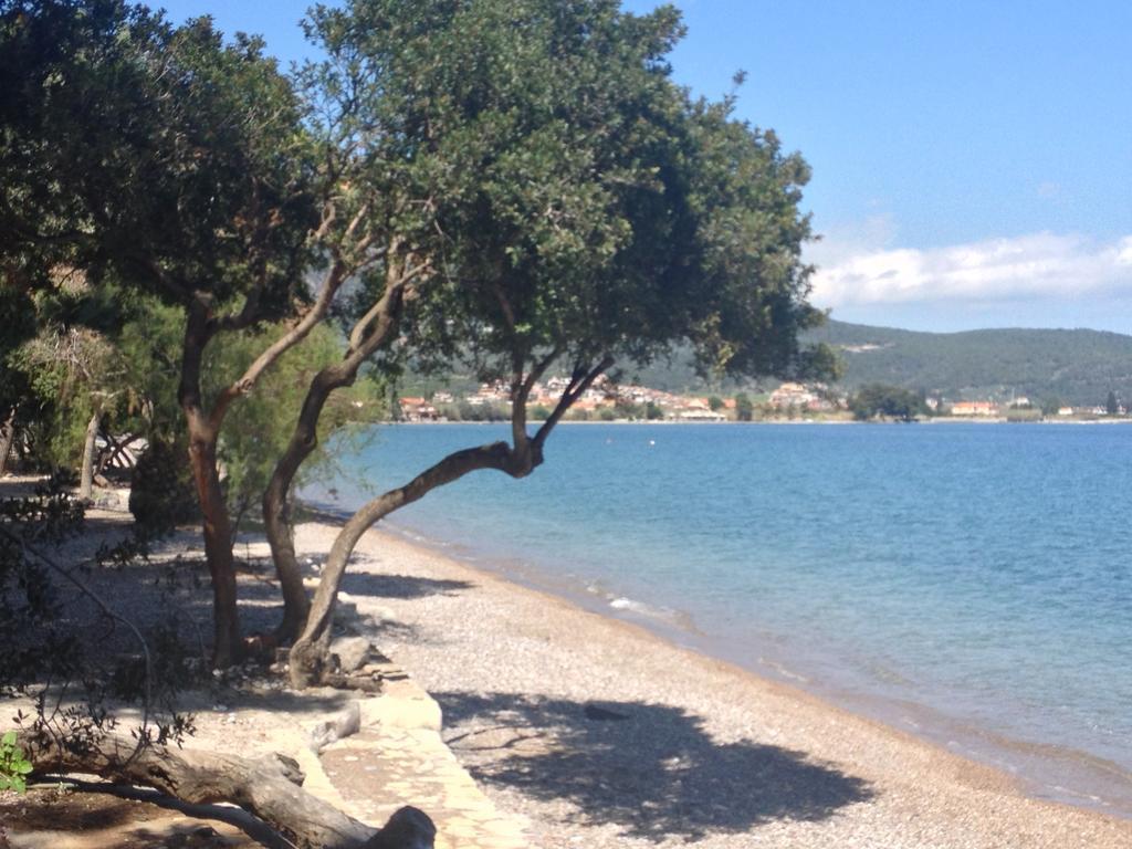 Yialasi Hotel Epidaurus Екстер'єр фото