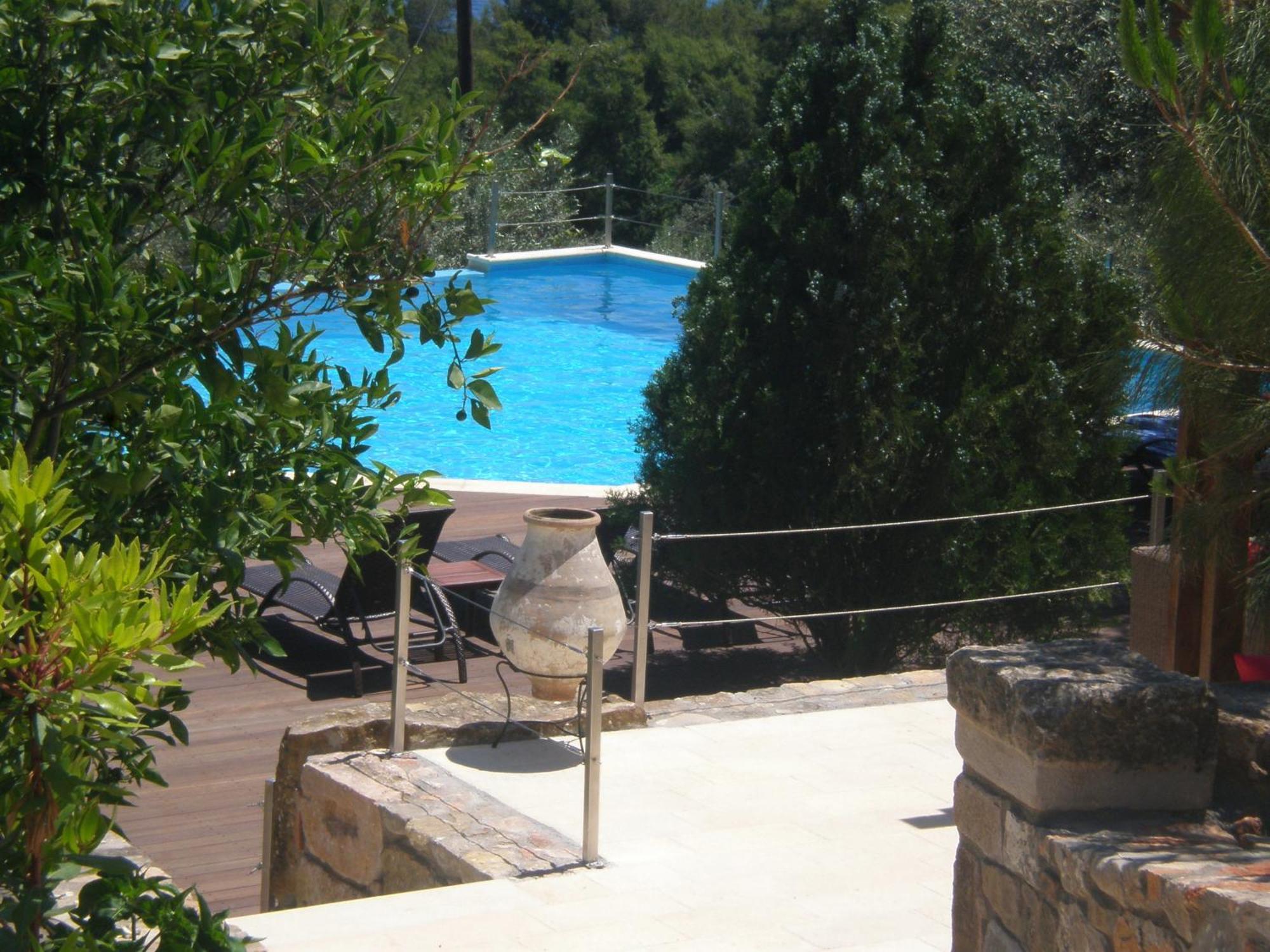 Yialasi Hotel Epidaurus Екстер'єр фото